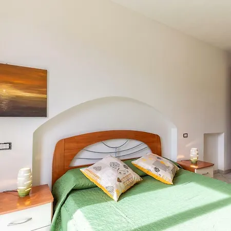 Apartment Casa Goloritze